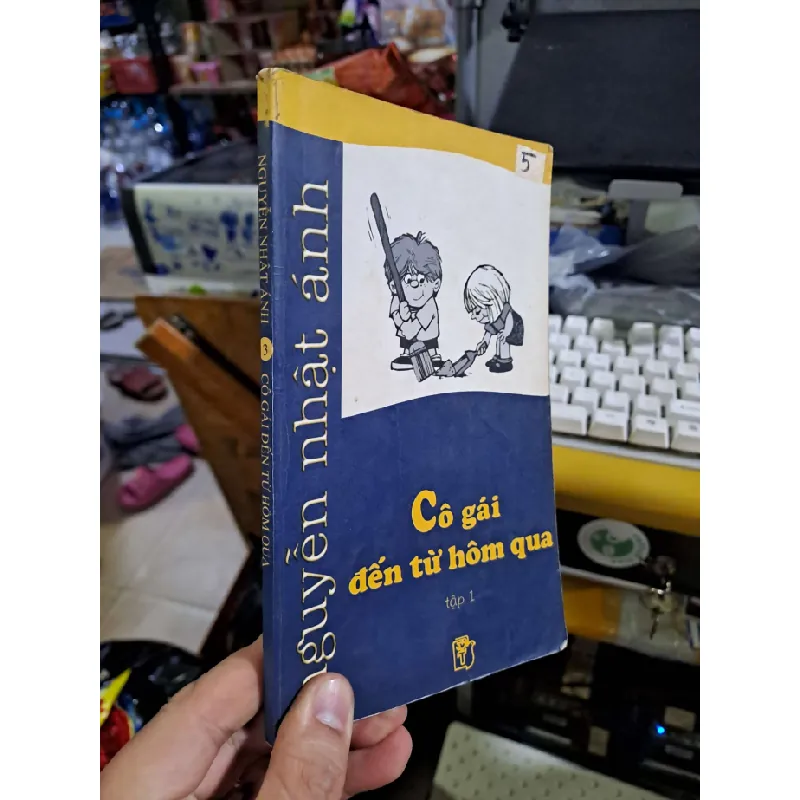 Cô gái đến từ hôm qua tập 1 - Nguyễn Nhật Ánh - 2002 mới 80% - Truyện Ngôn Tình - HCM0111 629530