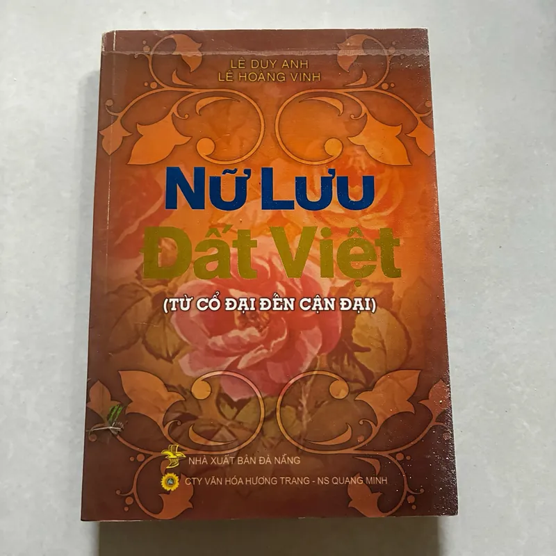Nữ lưu Đất Việt 1053636