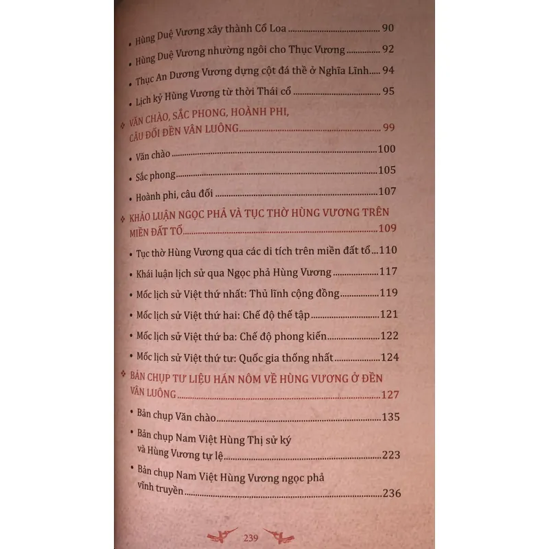 Hùng Vương Thánh Tổ Ngọc Phả 709765