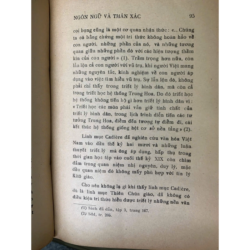 NGÔN NGỮ VÀ THÂN XÁC - NGUYỄN VĂN TRUNG 519674