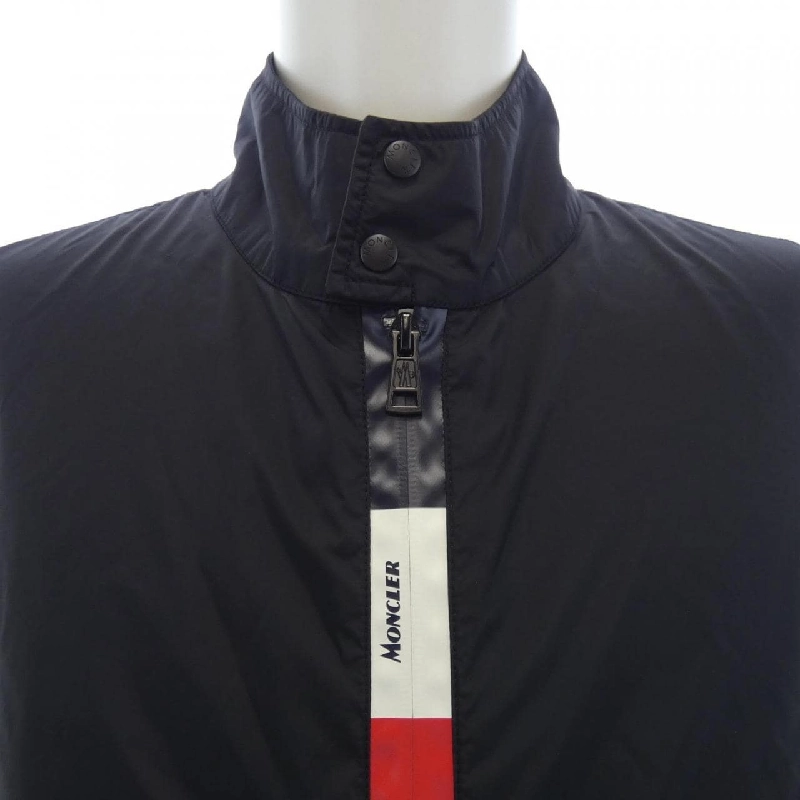 Áo khoác MONCLER - Hàng hiệu Chính hãng 895896