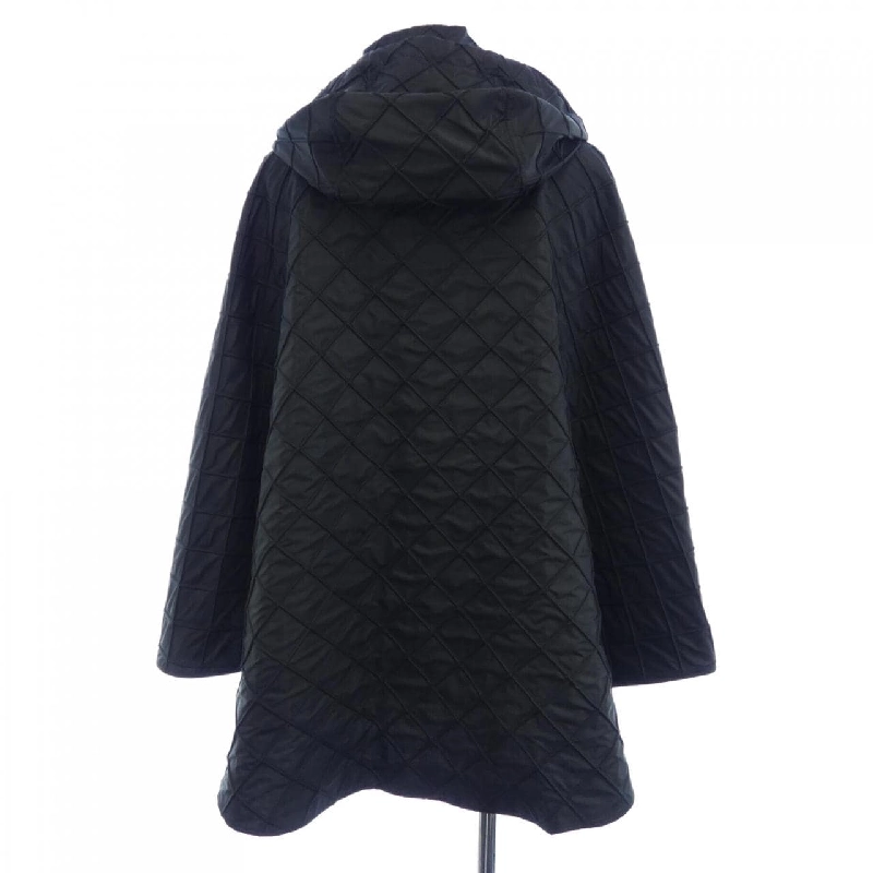 CHANEL LOOK16 P78566V71038 25 Cape - Hàng hiệu Authentic 821076