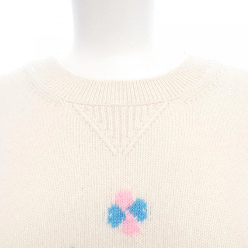 Áo len CHANEL 636570