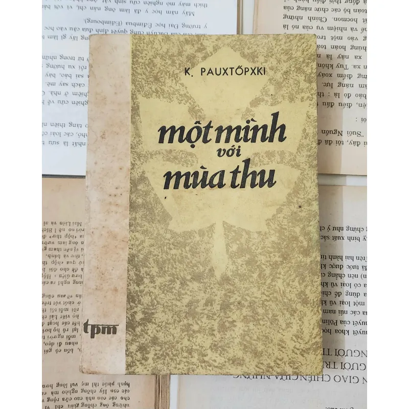 MỘT MÌNH VỚI MÙA THU - Nhà văn Konstantin Paustovsky 714169
