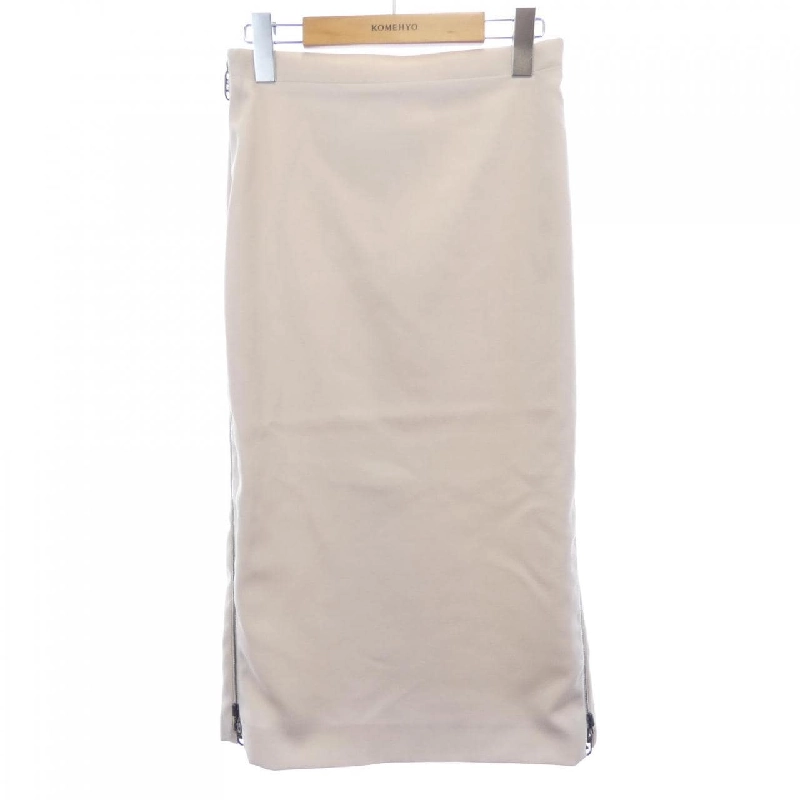 Váy FENDI FQ7451 ANQ4 647247