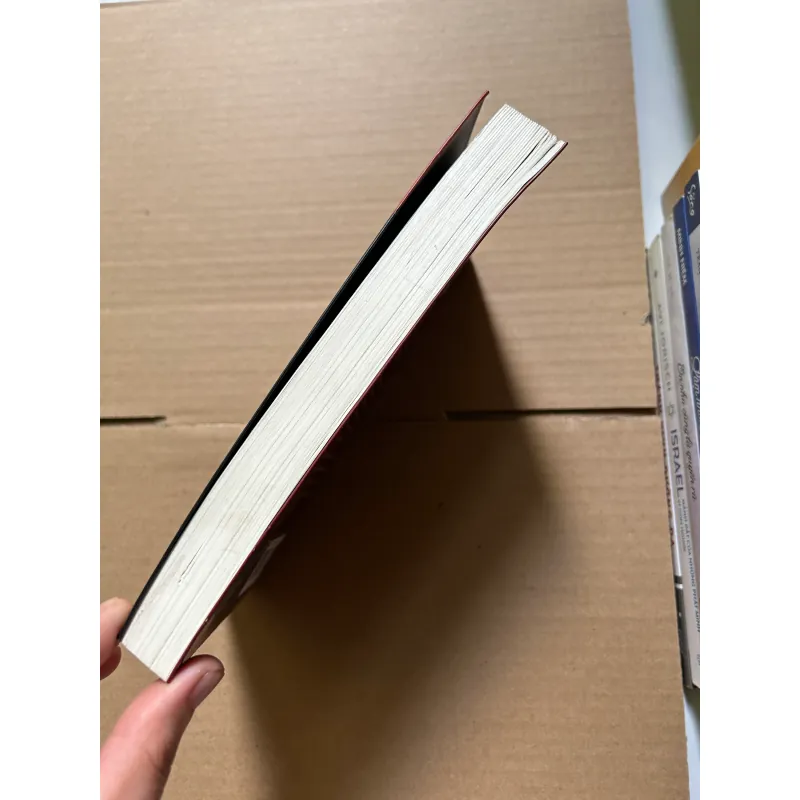 Nói chuyện là bản năng, giữ miệng là tu dưỡng, im lặng là trí tuệ 784187