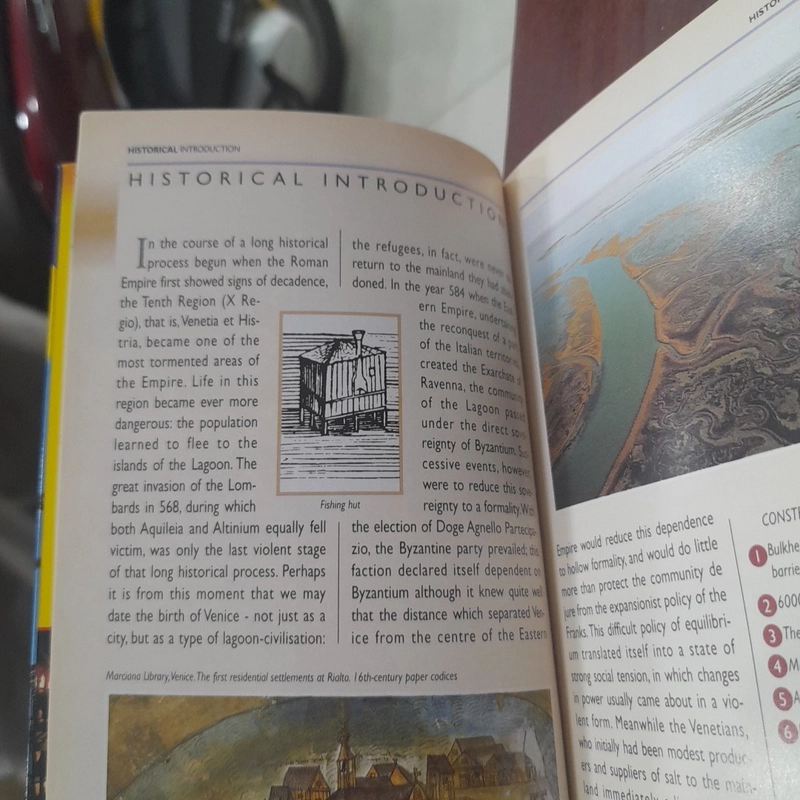 Guide to the City of VENICE 478193