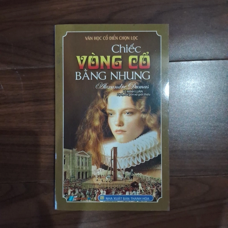 Chiếc vòng cổ bằng nhung - Alexander dumas 524069