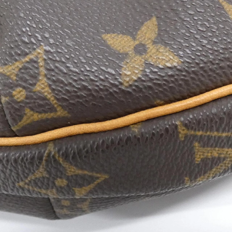 Túi xách vai Louis Vuitton Monogram Croissant MM M51512 - Hàng hiệu Chính hãng 805471
