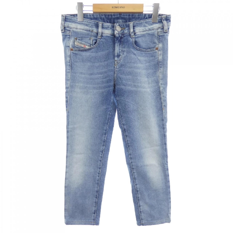 Quần jeans DIESEL - Hàng hiệu Authentic 812240