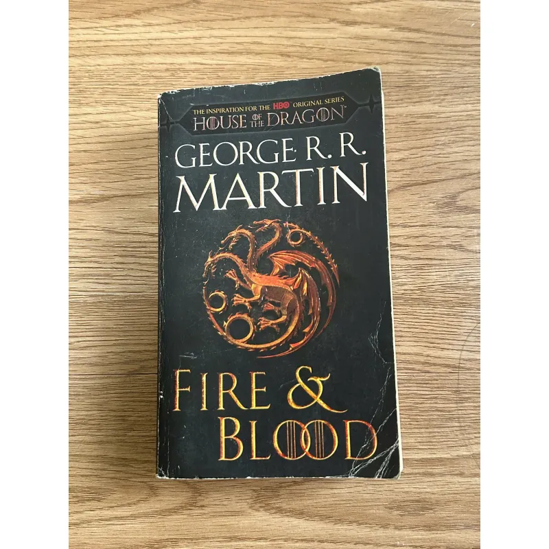 Fire & Blood - George R. R. Martin 782878