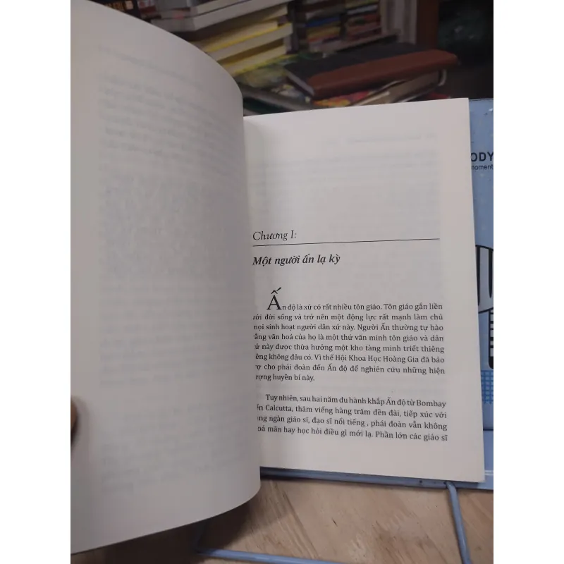 Sách: Hành trình về Phương Đông - TG: Nguyên Phong phóng tác (B1) 778063