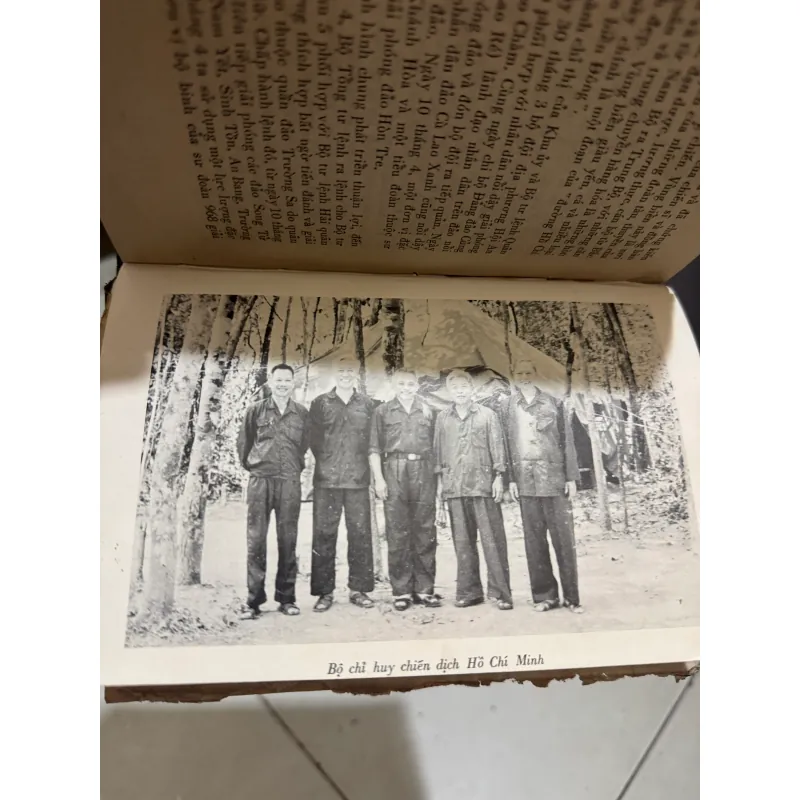 Sách Đại Thắng Mùa Xuân - đại tướng Văn Tiến Dũng  1010946