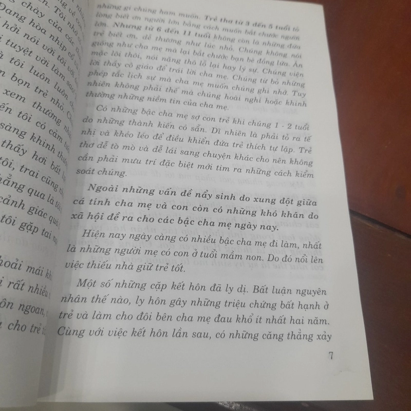 Benjamin Spock - Nghệ thuật LÀM CHA MẸ 455494
