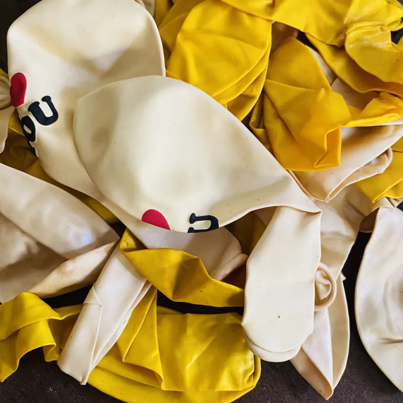 Tặng bong bóng trang trí  778127