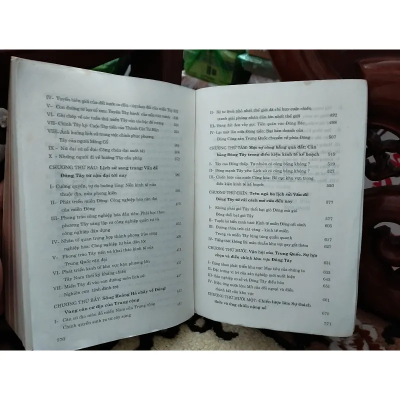 Trung Quốc trên bàn cân 926307