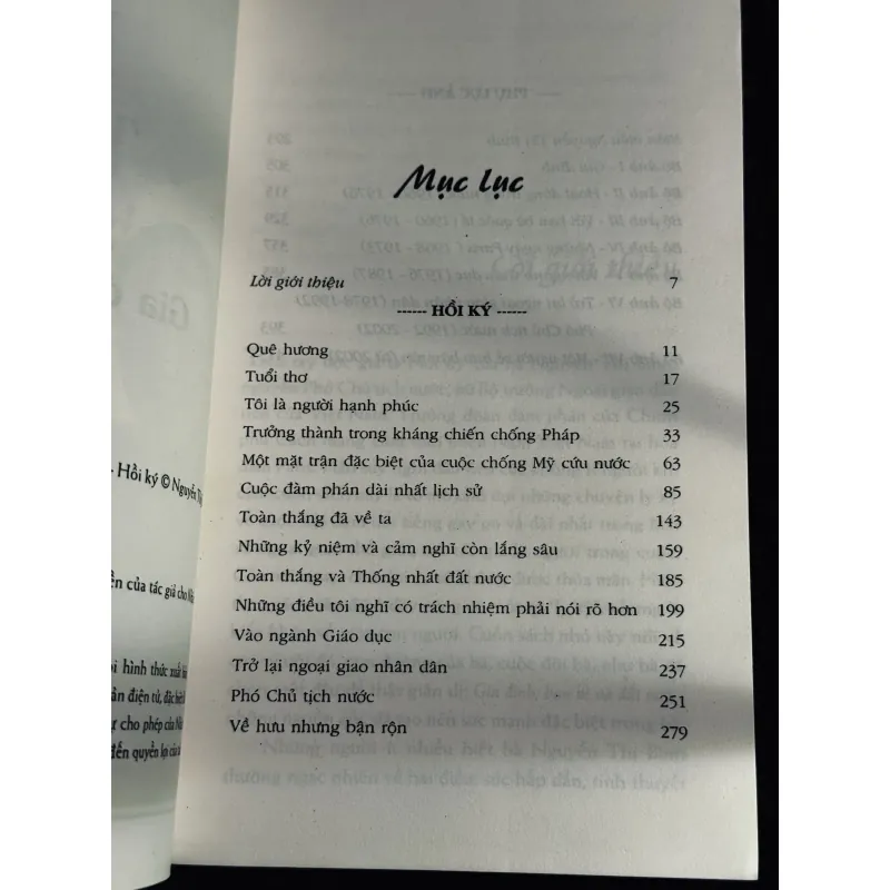 Gia đình, bạn bè, đất nước 1020010