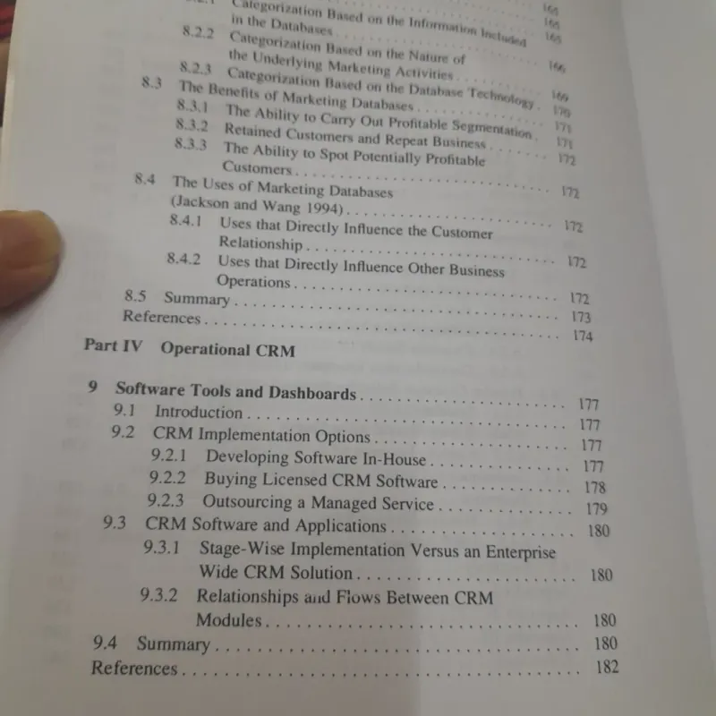 Sách tiếng Anh- CUSTOMER RELATIONSHIP MANAGEMENT. 2nd. Kumar & Reinarts. Springer 577683