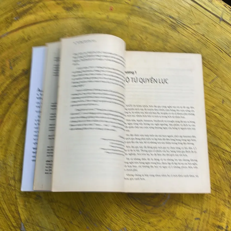 THE FOUR TỨ ĐẠI QUYỀN LỰC - SCOTT GALLOWAY 736280