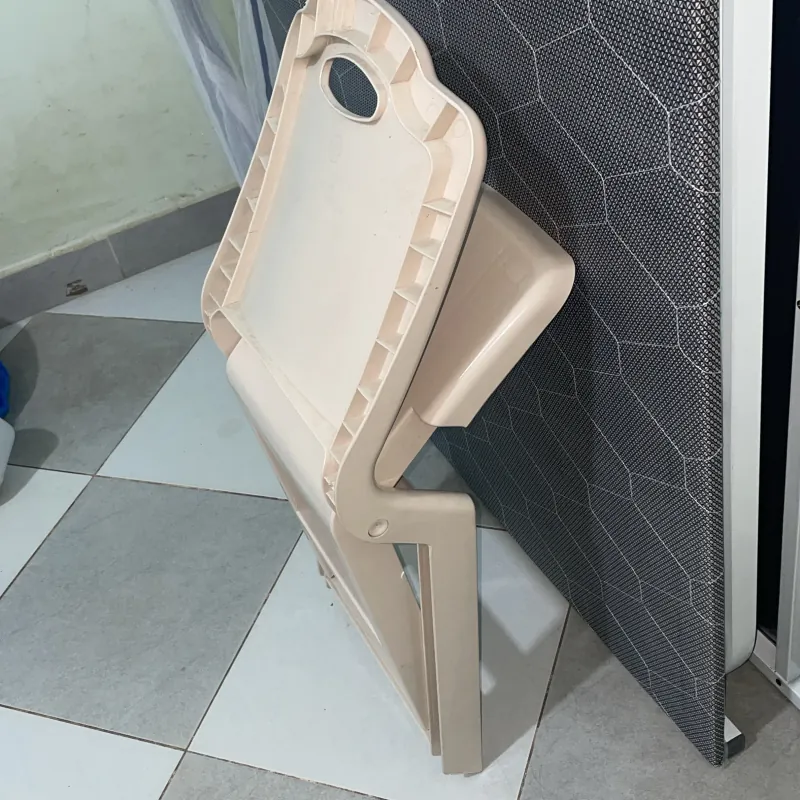 Ghế gấp Lamson Mart nhựa kem 783077