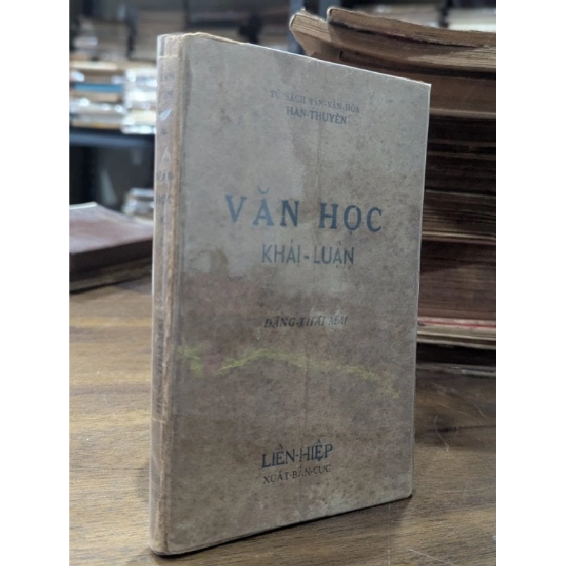 Văn học khái luận - Đặng Thái Mai 999876