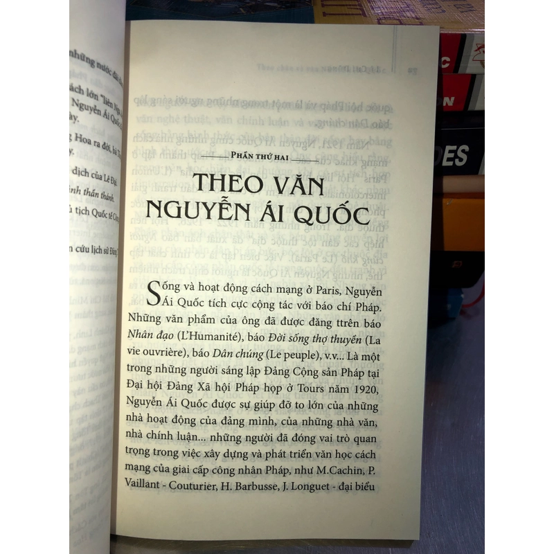 Theo chân và văn Nguyễn Ái Quốc - Lê Chí Dũng 519946