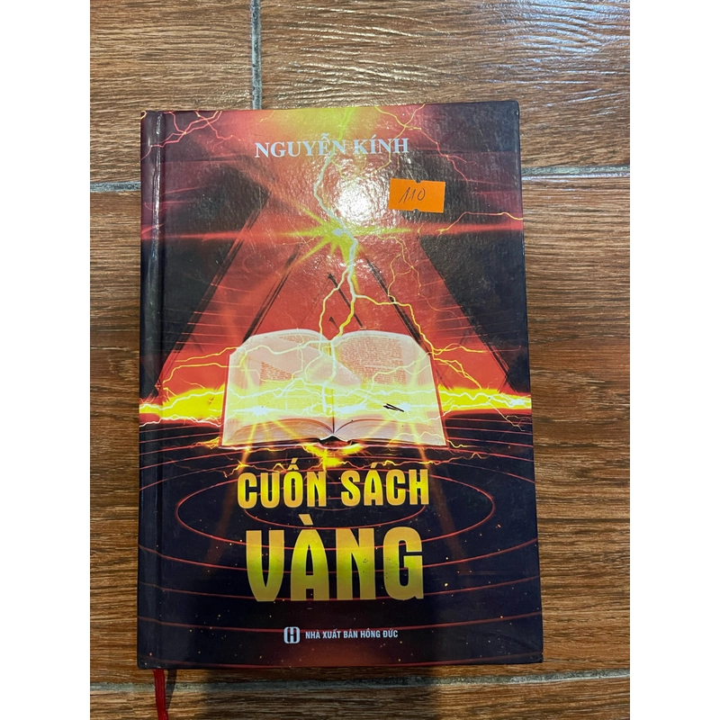 Cuốn sách vàng  (k1) 378659