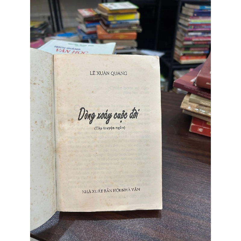 Dòng Xoáy Cuộc Đời - Lê Xuân Quang 936705