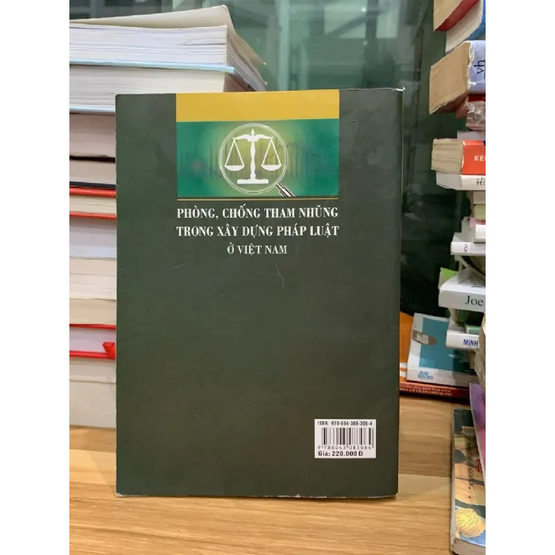 Phòng chống tham nhũng trong xây dựng pháp luật ở Việt Nam -TS Nguyễn Quốc Văn 716676