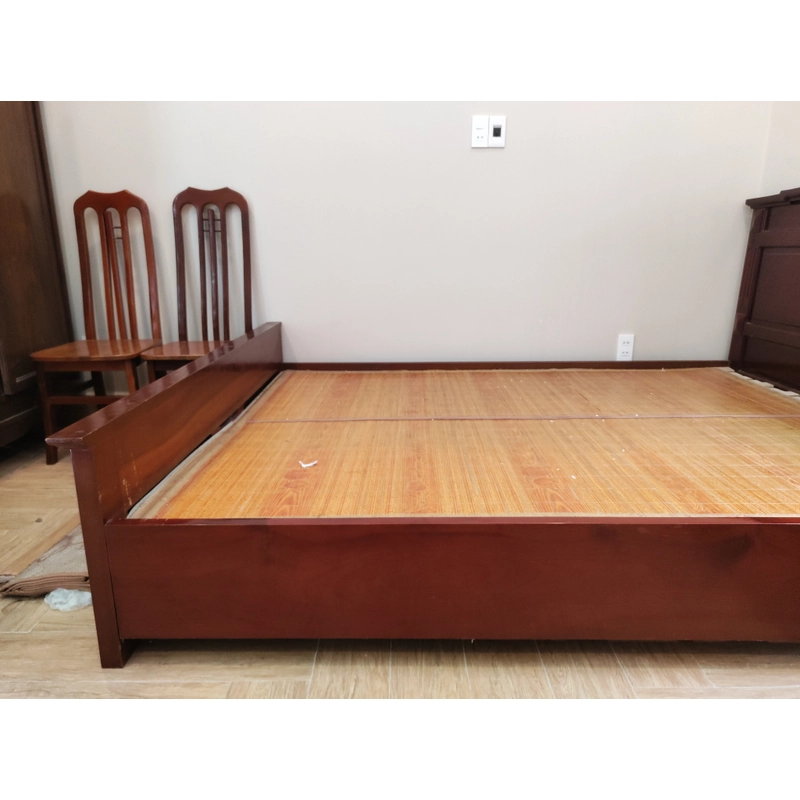 Bán giường ngủ gỗ lim kích thước 1,6mx2m 518645