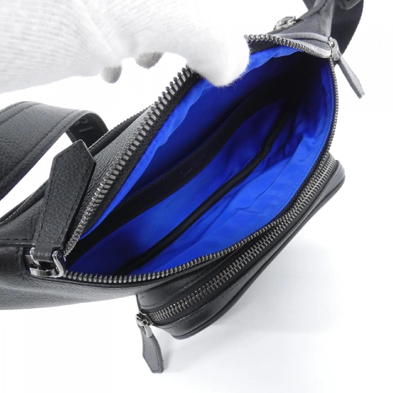 Túi đeo vai BVLGARI MAN 291935 - Hàng hiệu Authentic 802292