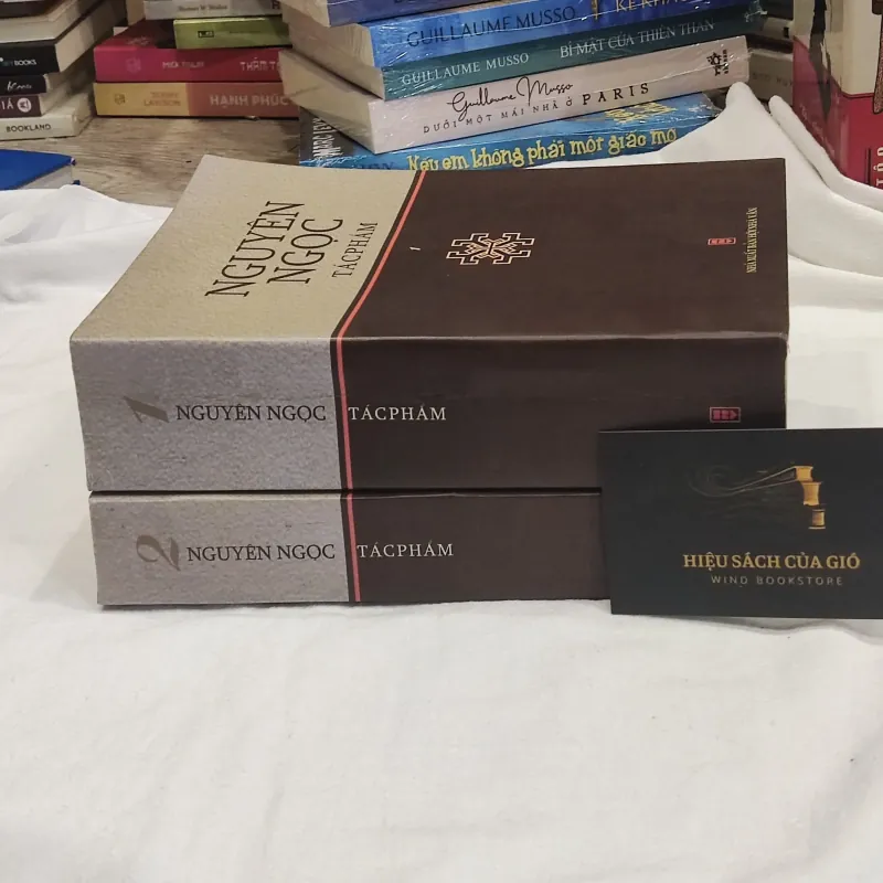 (Chữ ký tặng của Trung Trung Đỉnh) Nguyên Ngọc tác phẩm (Tập1,2) 752635