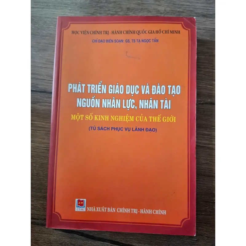 Phát triển giáo dục và đào tạo nguồn nhân lực, nhân tài... 703300