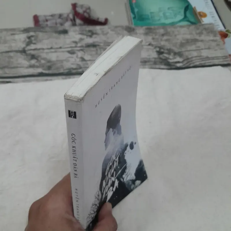 Góc Khuất Đàn Bà. Huyền Trang Bất Hối 596012