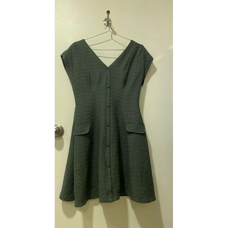 Đầm nữ, trên đầu gối.  353263