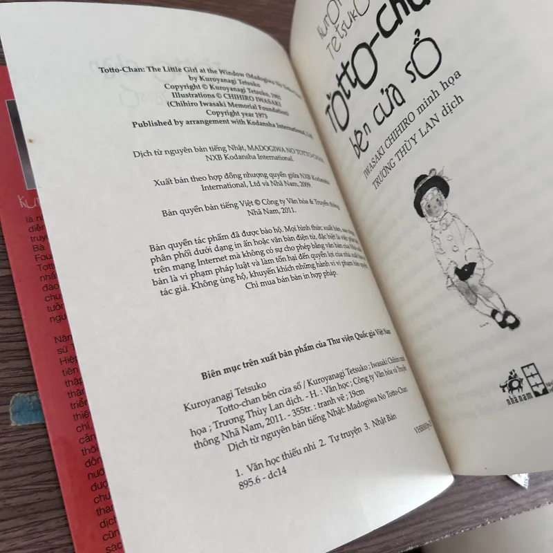 Totochan cô bé bên cửa sổ 1013727