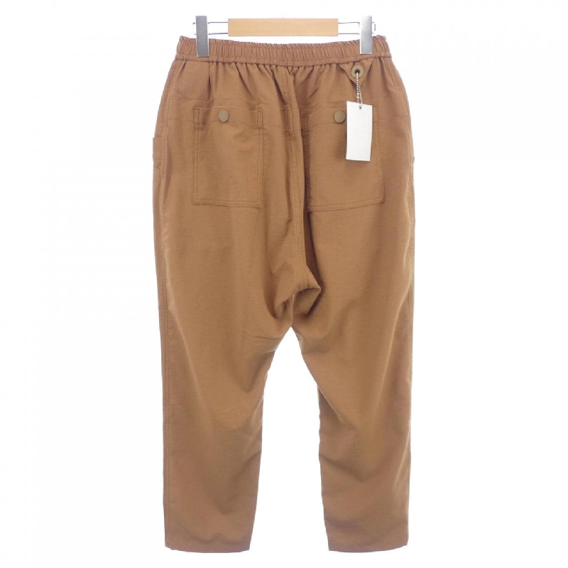 Quần WHITE MOUNTAINEERING - Hàng hiệu Authentic 900403