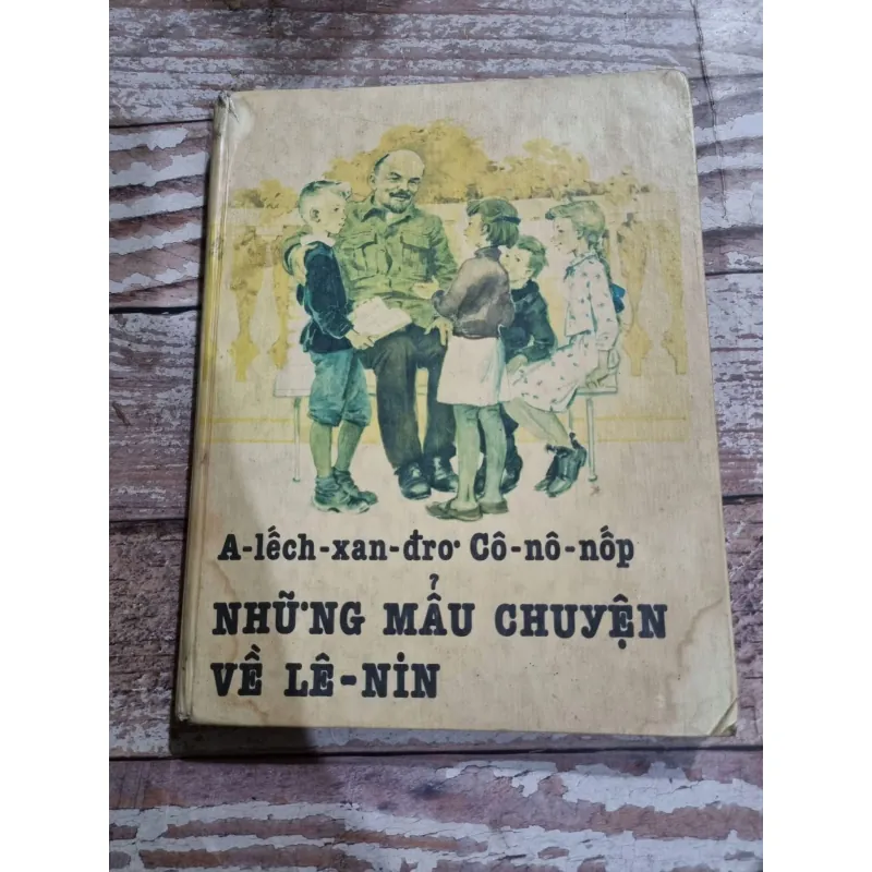 những mẩu chuyện về Lenin- NXB cầu Vồng  971440