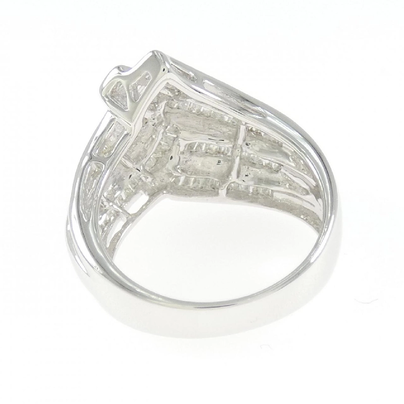 Nhẫn kim cương K18WG 1.00CT 667938