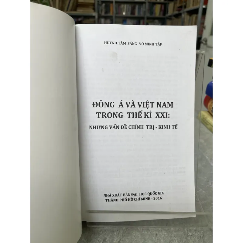 ĐÔNG Á VÀ VIỆT NAM TRONG THẾ KỶ XXI 727509