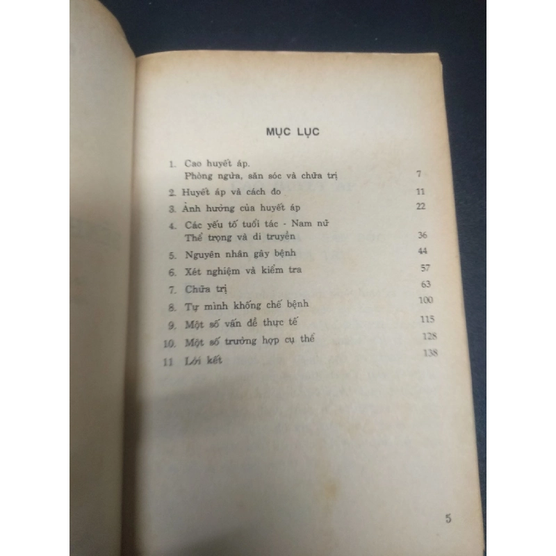 Bệnh cao huyết áp Peter Semple 2001 mới 80% ố nhẹ HCM0106 sức khỏe 914754