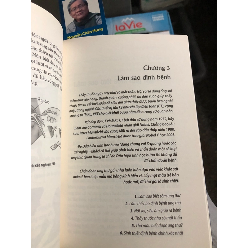 Ung thư biết sớm trị lành - Nguyễn Chấn Hùng (như mới, hiếm) 359964