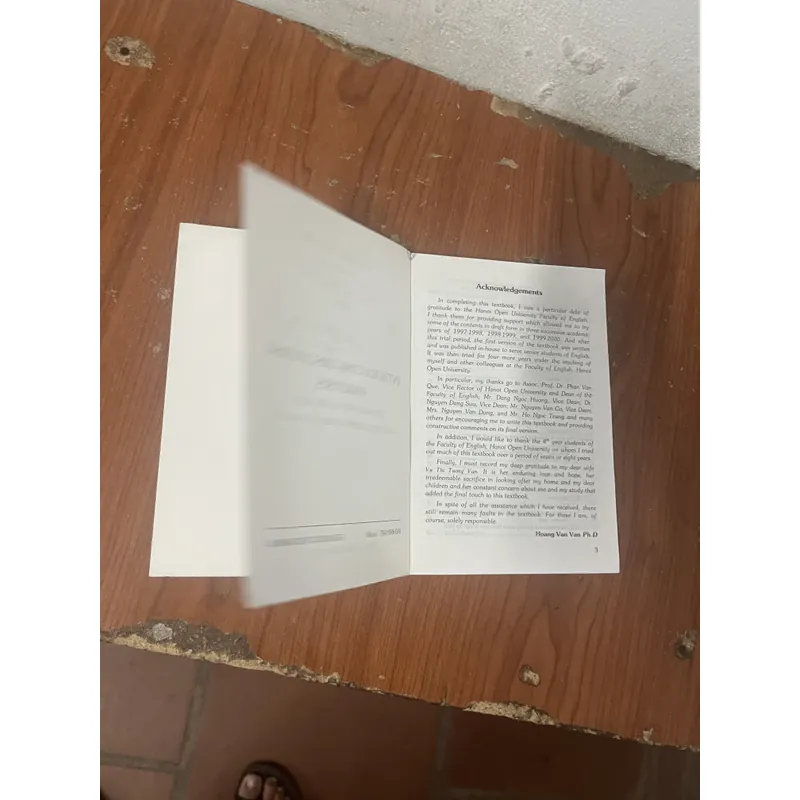 COMBO INTRODUCING DISCOURSE ANALYSIS and TRANSLATION : THEORY AND PRACTICE - HOANG VAN VAN 598762