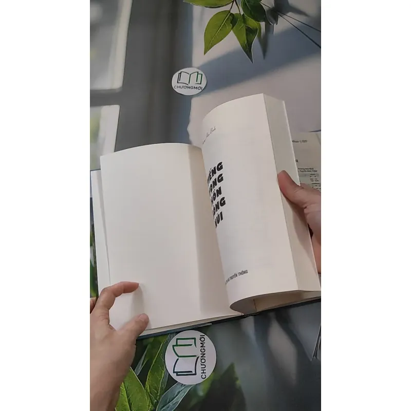 [MIỄN PHÍ BỌC SÁCH] Tiếng vọng hồn sông núi - Trương Hòa Bình 990214