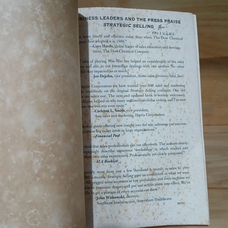 The New Strategic Selling - Robert B. Miller, Stephen E. Heiman 736349