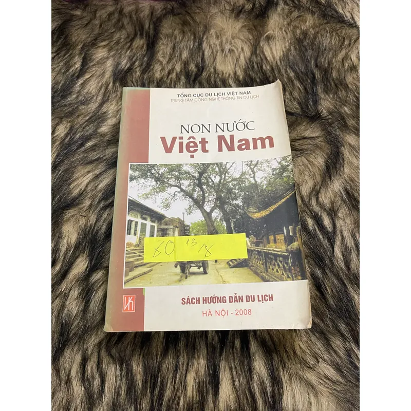 Non nước Việt Nam 594197