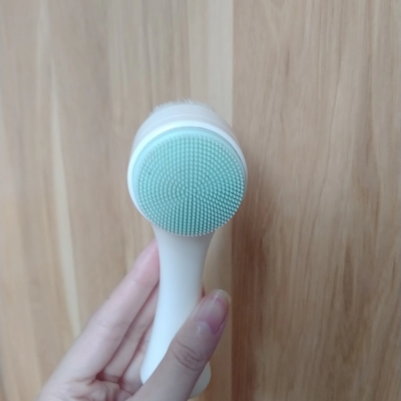 Cây cọ rửa mặt 2 đầu - quà tặng kèm khi mua nước tẩy trang/ máy dập phồng 548462