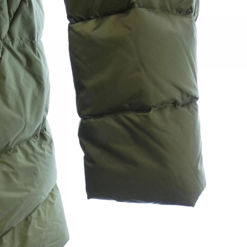 【Khuyến mãi】Áo khoác lông vũ TATRAS 640964