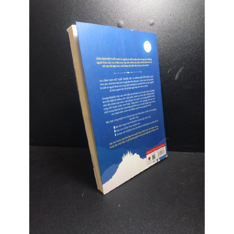 [Phiên Chợ Sách Cũ] Lãnh đạo kiệt xuất trước hết là đồng đội tốt nhất Jon Gordon 2303 417078