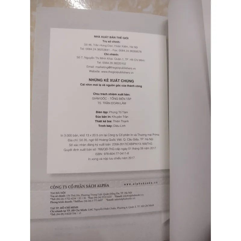 Sách: Những kẻ xuất chúng - TG: Malcolm Gladwell - Sách thật, còn mới đẹp 735093